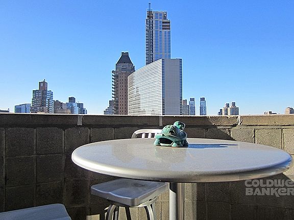 2nd image of 44 W 62nd St APT 23E
