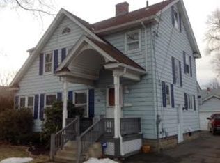 156 Farnsworth St, Chicopee, MA 01013
