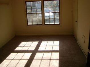 1 Frederick Dr, Newport News, VA 23601