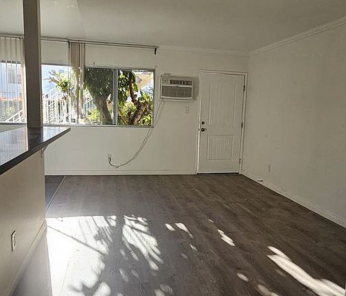 4th image of 1260 S Westgate Ave APT 4