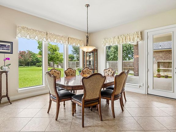 5th image of 2414 Monarch Terrace Dr