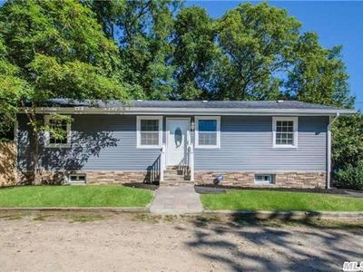34 Franklin Ave, Mastic, NY, 11950