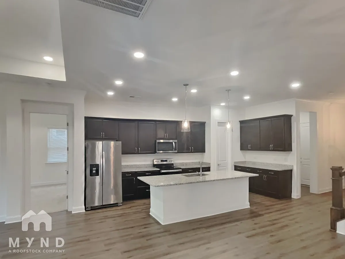 Building Photo - 4547 Stellata Loop