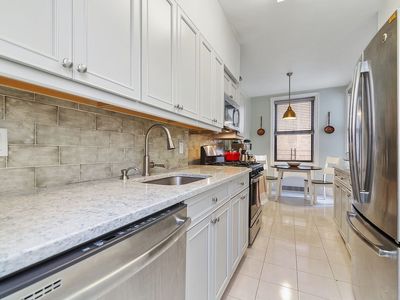 11021 73rd Rd APT 3D, Flushing, NY, 11375
