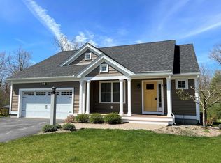 38 Calla Rd, Londonderry, NH 03053