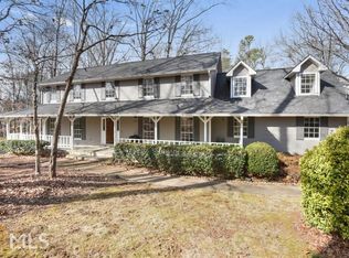 130 New Oak Ridge Trl, Fayetteville, GA 30214