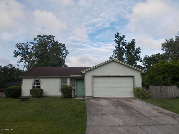 2nd image of 1599 Twin Oak Dr W