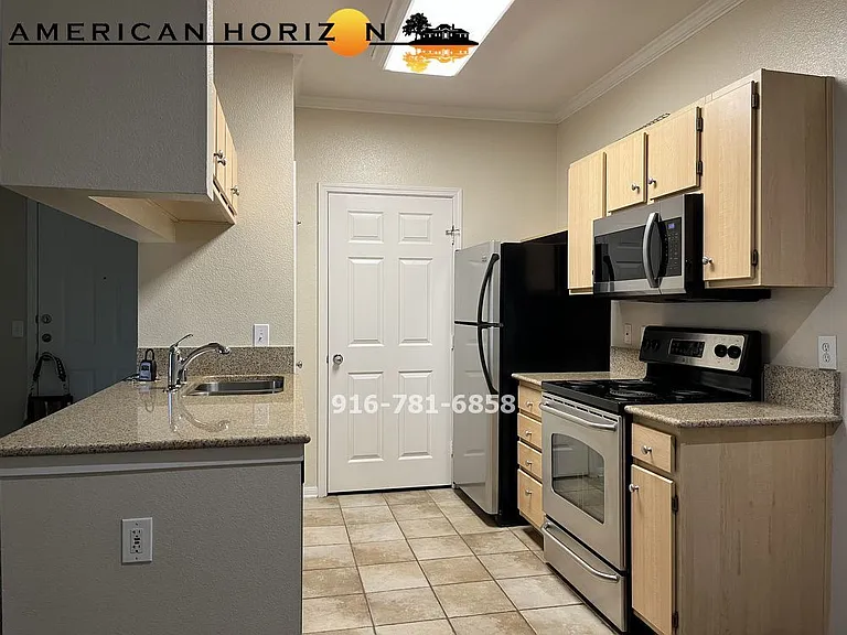 701 Gibson Dr #723 — Photo 11