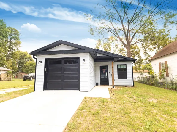 616 S 5th St, Moberly, MO 65270