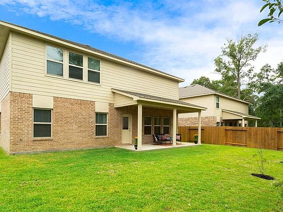 4th image of 174 Meadow Valley Dr