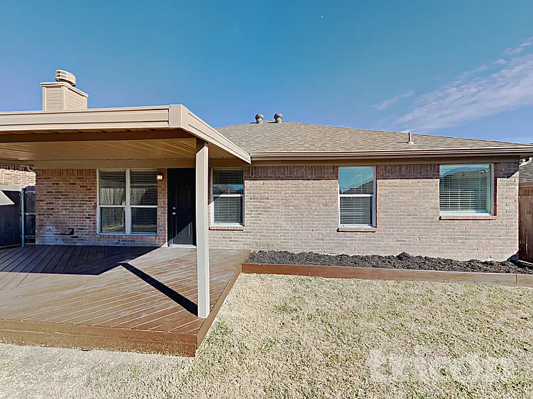 2524 Wakecrest Dr — Photo 13
