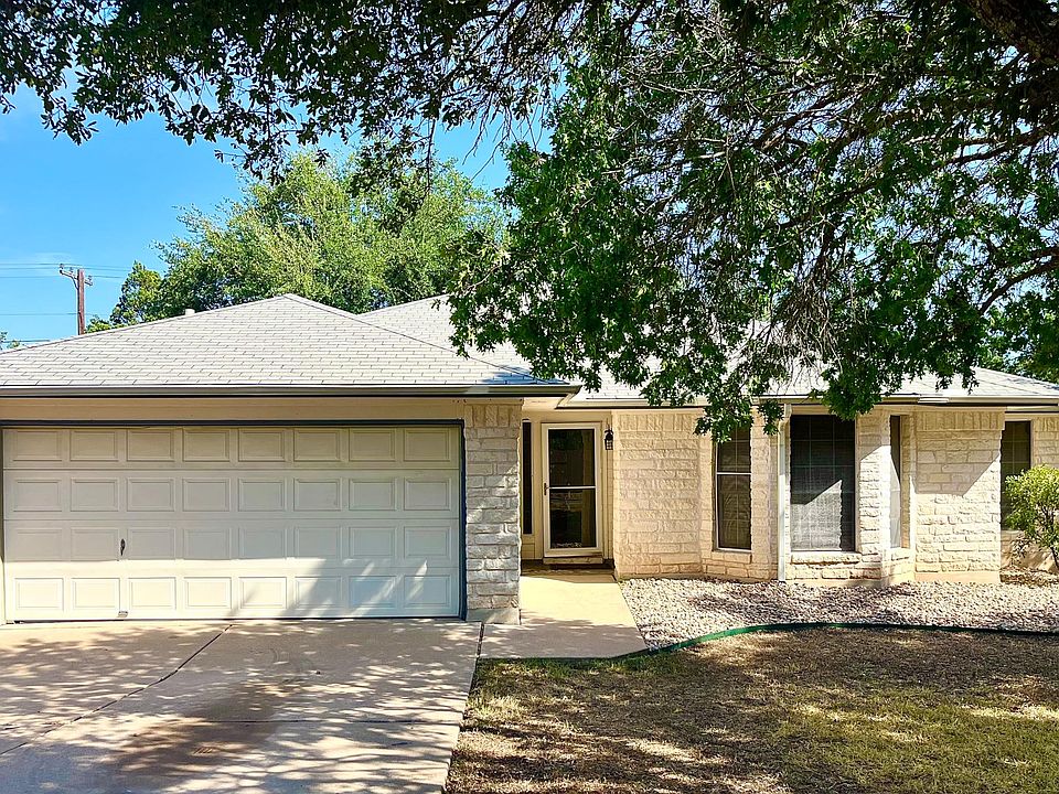 1st image of 1103 Wood Creek Dr