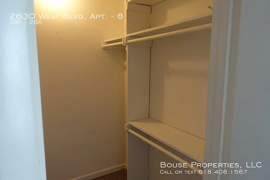 Bouse Apartment Homes — Photo 2