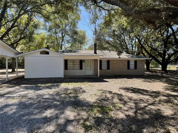 360 Theophile Rd, Ville Platte, LA 70586