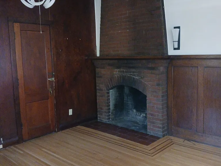 2429-1 Two Lyndale Ave S #29 — Photo 4