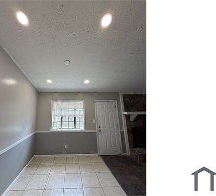 1st image of 414 Crest Ct
