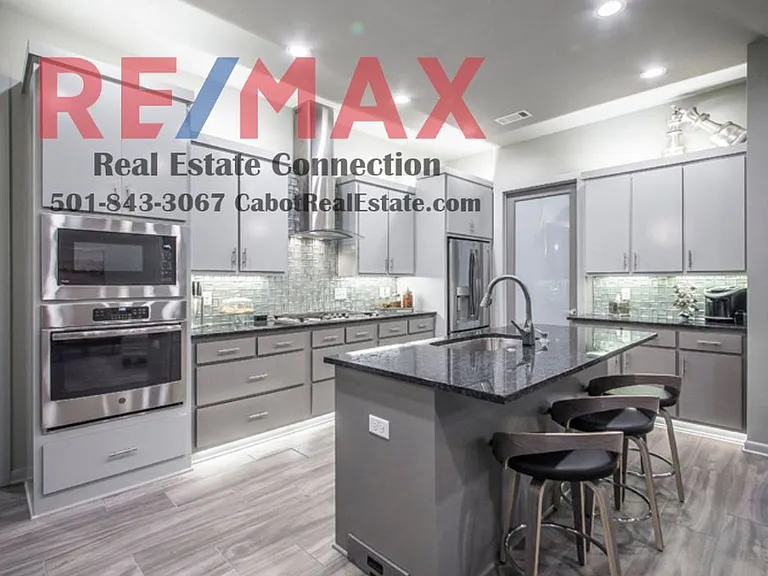 417 Cobblestone Dr — Photo 6