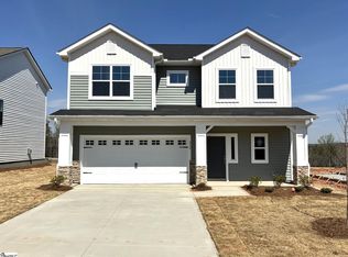 212 Fenner Pl, Greenville, SC 29607