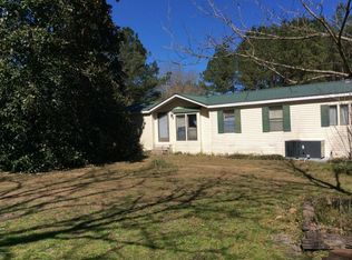 1874 Crepe Myrtle Ln, Chipley, FL 32428