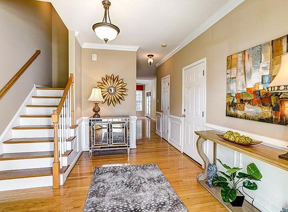 4th image of 11909 Ivy Hollow Ct