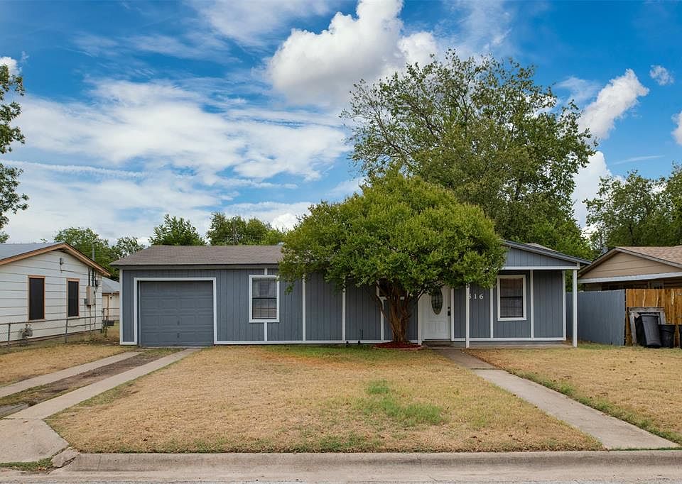 1st image of 816 Vaquero St