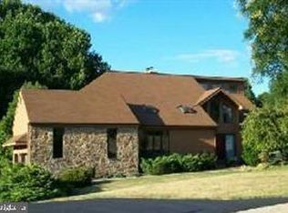 110 Hobson Dr, Hockessin, DE 19707