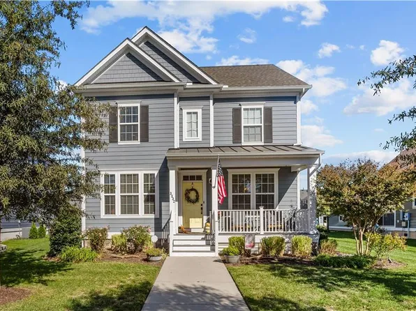 3332 Conservancy Dr, Chesapeake, VA 23323