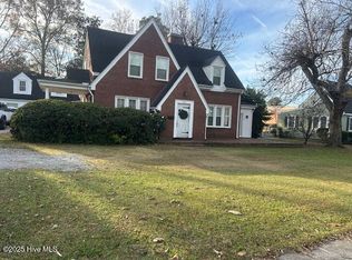 405 Sunset Avenue, Clinton, NC 28328