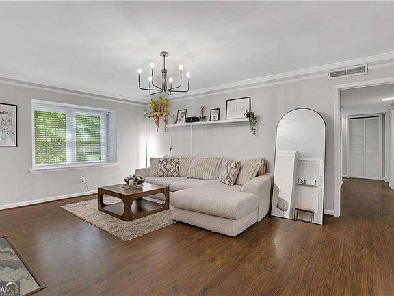 3rd image of 172 Elysian Way NW