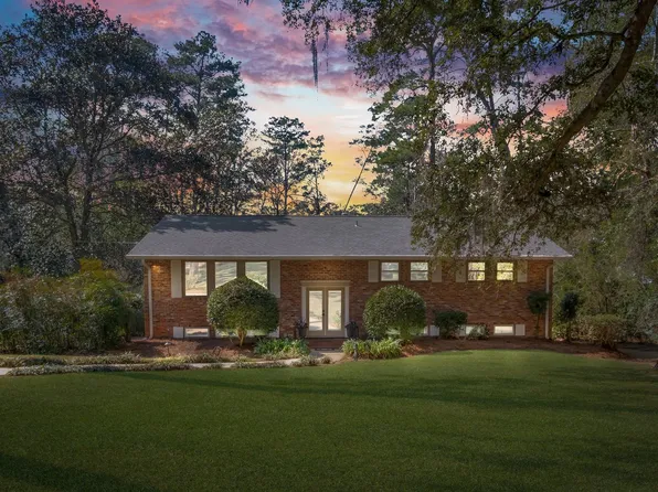 2016 Old Fort Dr, Tallahassee, FL 32301