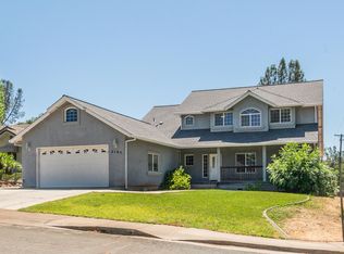 2105 Sageway Dr, Redding, CA 96003