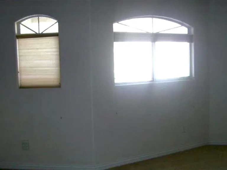 647 Florence Dr #- — Photo 3