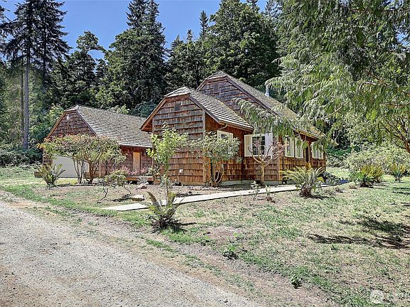 5th image of 378 Forest Glen Lane