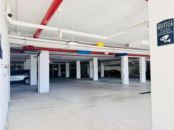 5th image of 104-10950 NW 82nd St #104