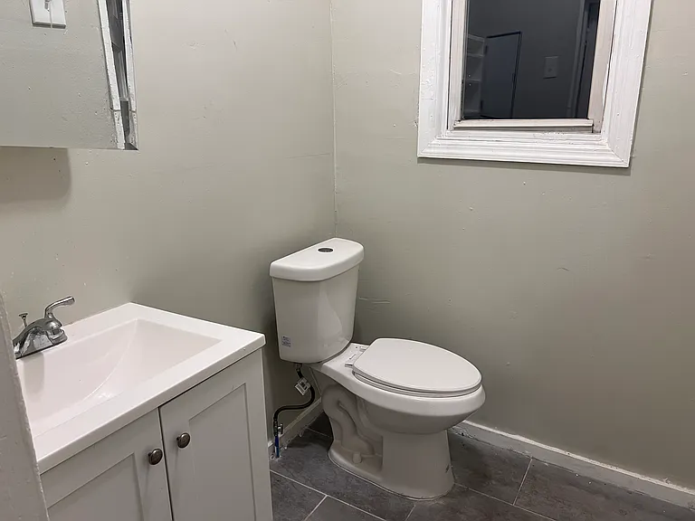 115 Seymour Ave #1 — Photo 13