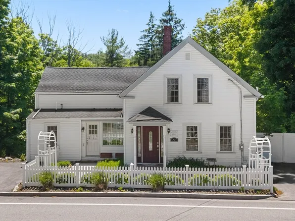 77 Main St, Princeton, MA 01541
