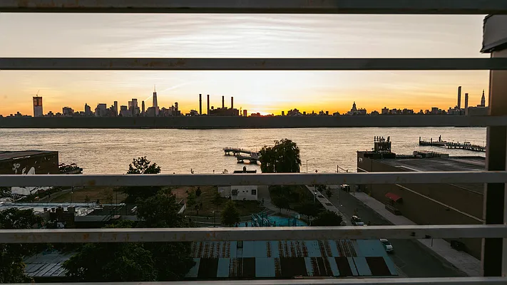 Rented by Nooklyn NYC LLC | media 17