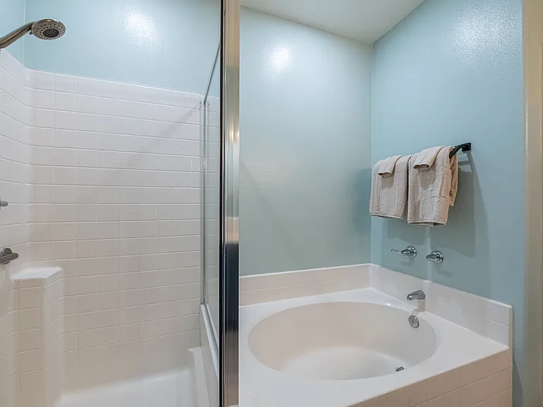 580 Fenwick Way #C — Photo 24