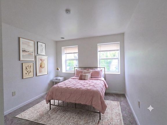 3rd image of 1599 N Mulberry St #6