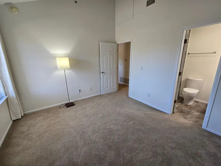 595 Manhattan Dr #203 — Photo 21