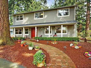 8422 118th Ave SE, Newcastle, WA 98056