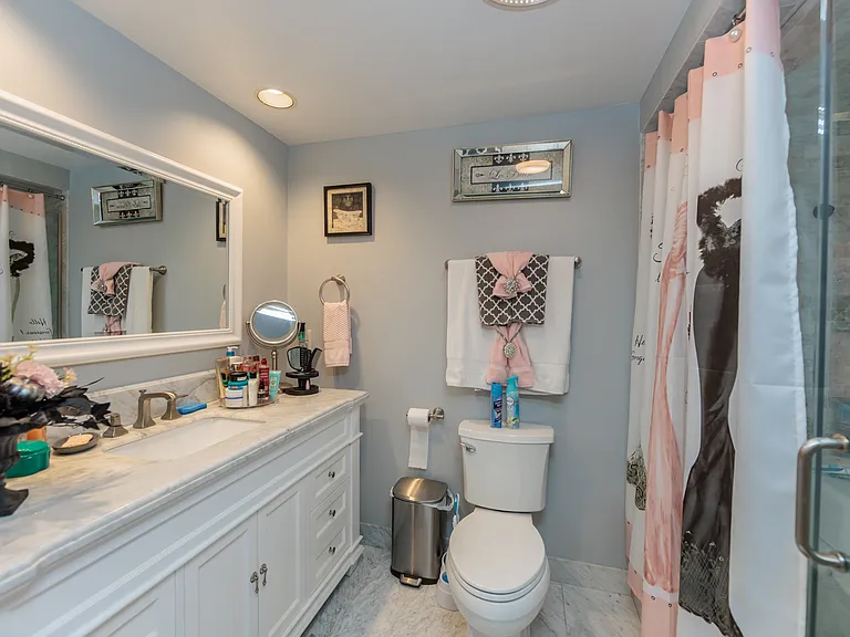 30 Cableknoll Ln — Photo 35