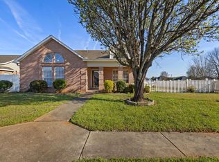 87 Park Ln, Warner Robins, GA 31093