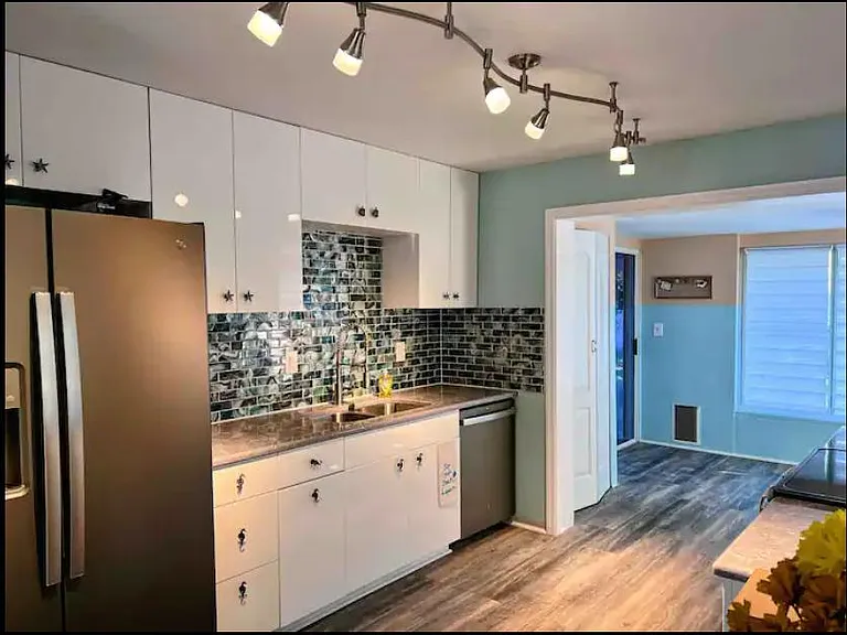 73 Margaret Rd — Photo 3