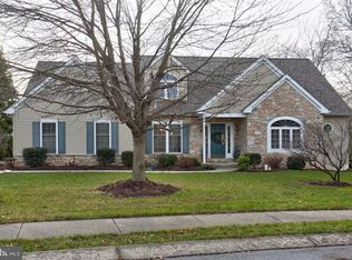 1802 Old Farm Ln, Lancaster, PA 17602