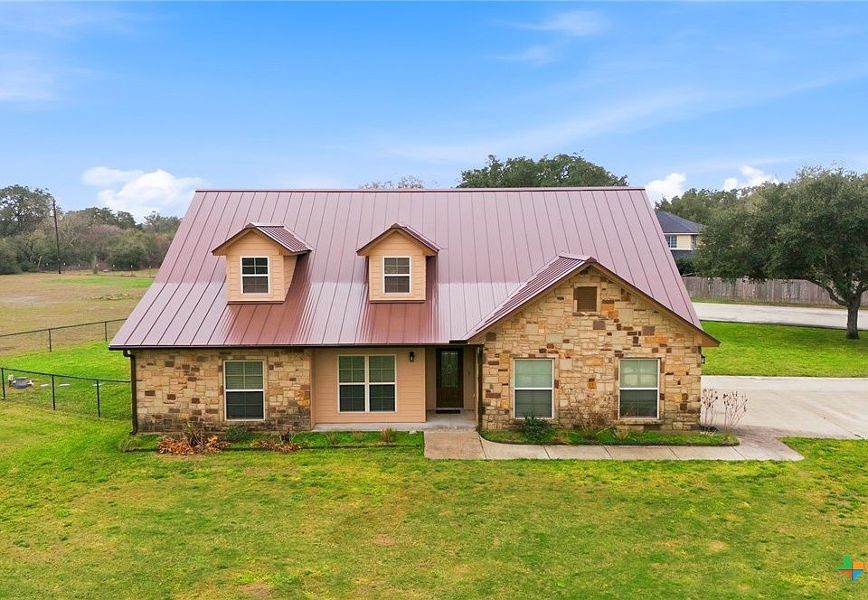 1st image of 108 Lakeway Ct