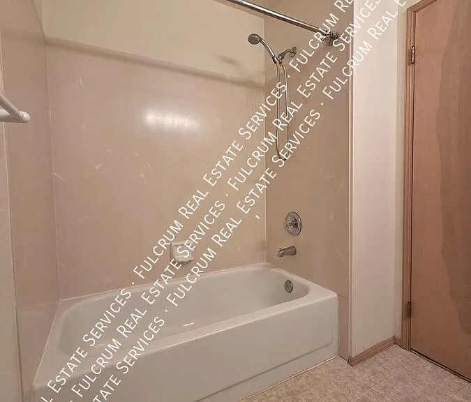 5911 200th St SW #102 — Photo 13