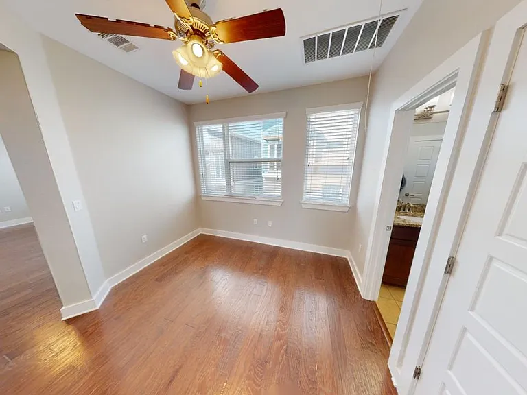 2021 Geniveive Ln — Photo 13