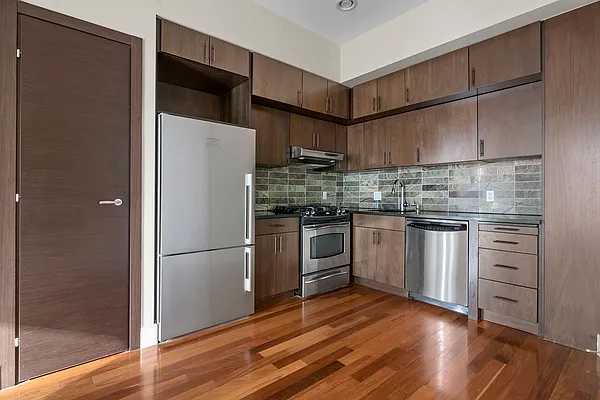 Sold by Compass | media 5