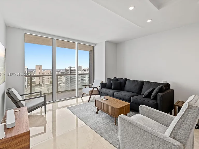 50 Biscayne Blvd #4405 — Photo 1